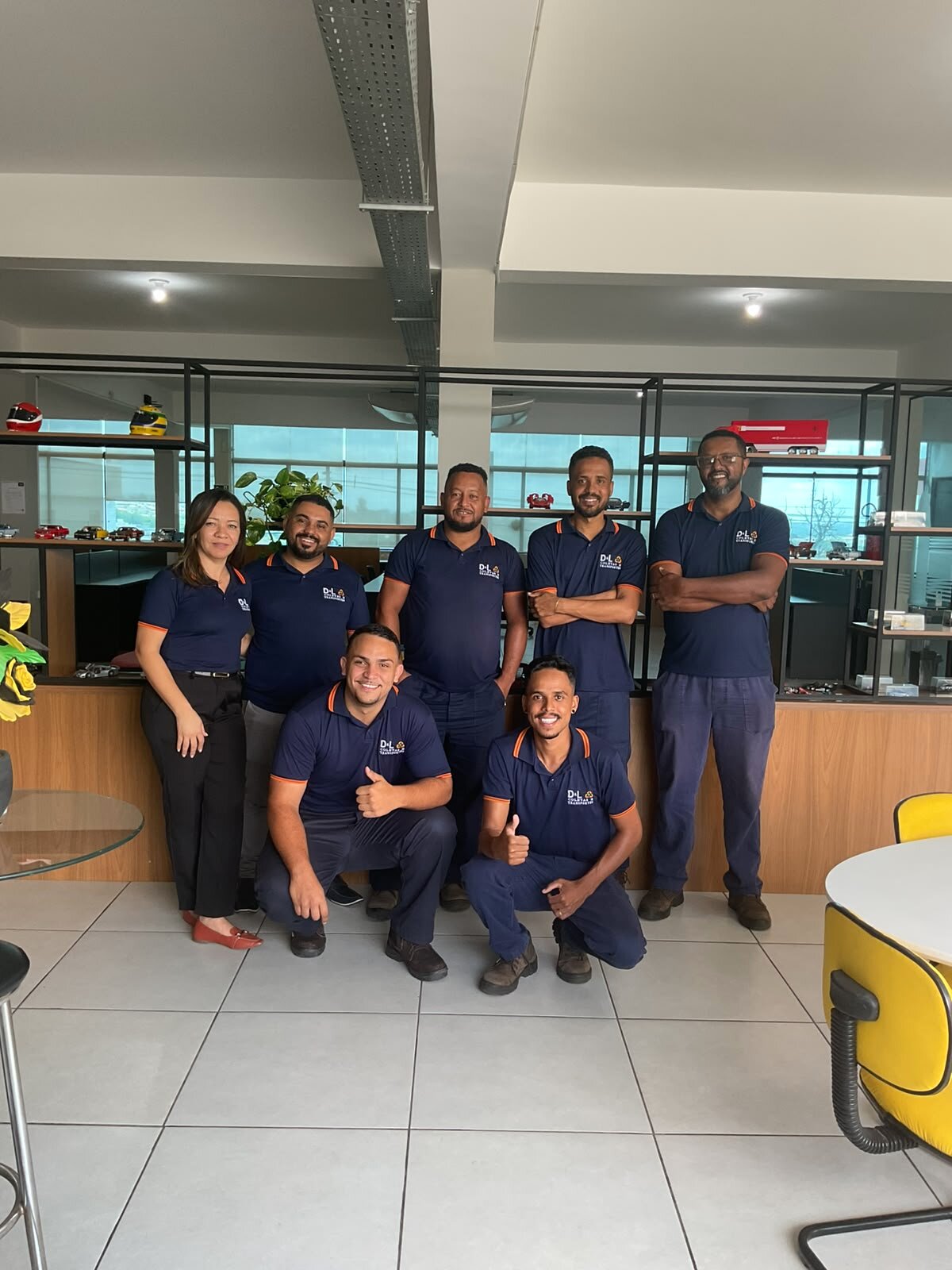 Equipe completa da D&L Coletas e Transportes